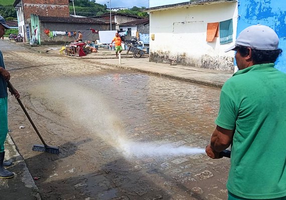 Prefeitura de Viçosa intensifica limpeza das ruas e assistência às vítimas das chuvas