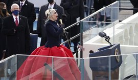 Lady Gaga canta hino dos EUA em posse de Joe Biden