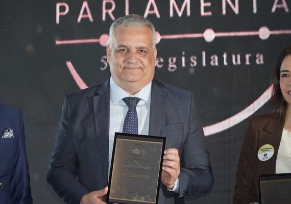 Alfredo Gaspar é premiado novamente como destaque de Alagoas