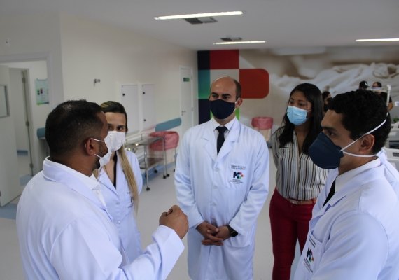 Hospital Metropolitano oferece suporte psicológico aos profissionais