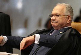 STF começa a julgar novo pedido de liberdade de Lula