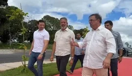 JHC trava composição e aliados condicionam acordo com Lira a Luciano