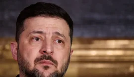 “Será um míssil”: Zelensky ironiza pergunta sobre viagem a Moscou