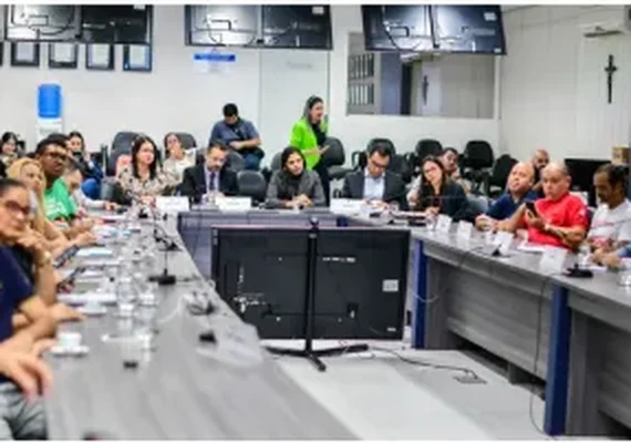 Servidores do Estado devem ficar sem reajuste salarial em 2023: “Queda na receita”
