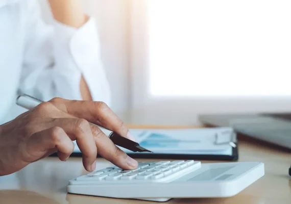 Renegociação de dívidas: Desenrola e Serasa fazem megafeirão com descontos de até 96% nesta quinta (21)