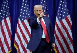 Trump promete acordo nuclear com o Irã 'muito melhor' que pacto anterior