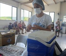 Catadores de recicláveis de cooperativas recebem serviços de saúde em Maceió