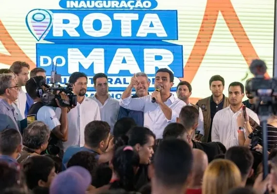 'Incompetente e irresponsável', diz JHC sobre Rui Palmeira; veja vídeo