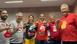 Paulo Dantas recebe apoio de Lula antes de renúcia de Renan Filho