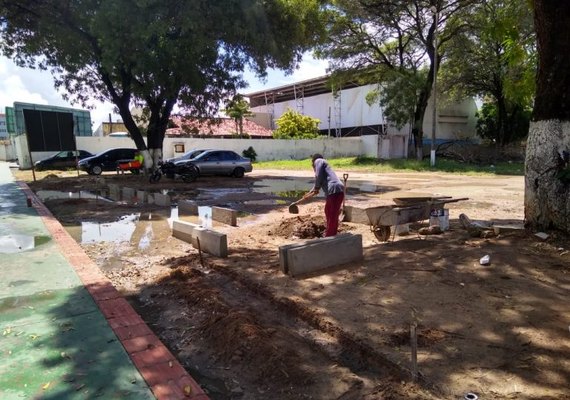 Revitalizações levam nova estrutura a áreas públicas da capital alagoana