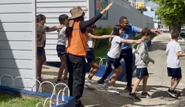 Defesa Civil de Maceió acompanha simulado de evacuação em colégio no bairro do Farol