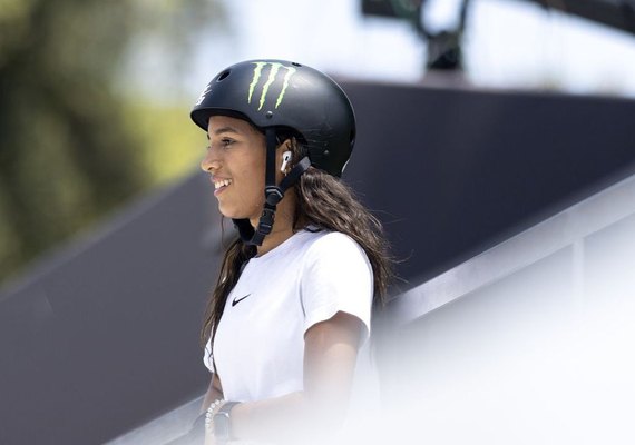 Rayssa Leal se garante na decisão da etapa do Circuito Mundial