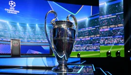 UEFA realiza sorteio e define confrontos da nova fase de liga da Champions League