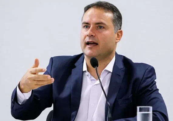 Lula anuncia Renan Filho como Ministro dos Transportes