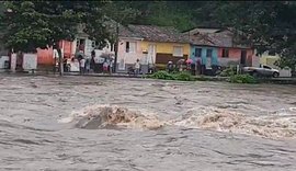 Cerca de 15 municípios podem sofrer com transbordamentos de rios