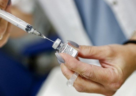 Maceió vacina adolescentes de 15 anos de A a Z nesta quarta-feira (8)