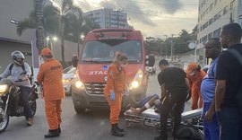 Acidente entre carro e moto mobiliza Corpo de Bombeiros em Maceió