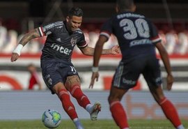 São Paulo perde chance de brilhar no alto da tabela após empatar com o Vasco