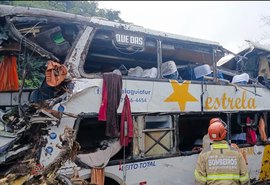 Ônibus envolvido em acidente em Petrópolis não tinha autorização para viage