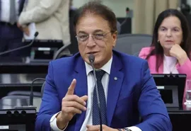 Galba Novaes retorna à Assembleia após ida de Toledo ao TCE