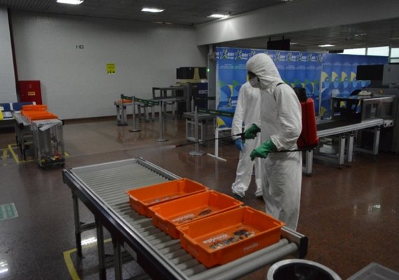 Aeroporto de Maceió passa por desinfecção devido a voos previstos para julho