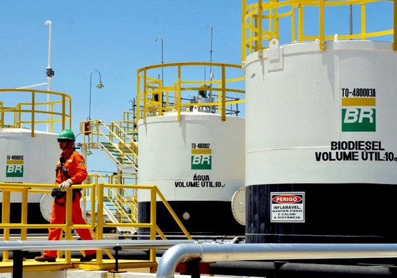 Estudo prevê redução de 75% dos empregos com venda de campos da Petrobrás em Alagoas