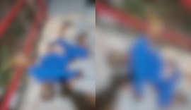 Homem é morto com 10 tiros em escadaria de grota, em Maceió