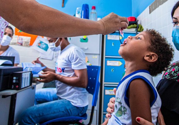 Arapiraca leva ações de saúde para alunos da rede pública