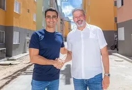 Ausência de JHC marca rompimento com Lira e divide oposição em AL