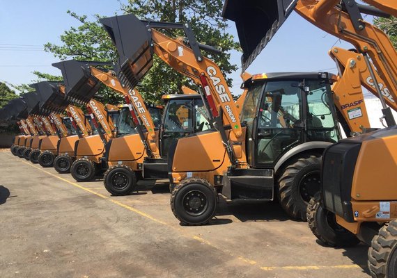 Codevasf entrega equipamentos agrícolas no agreste alagoano durante este fim de semana