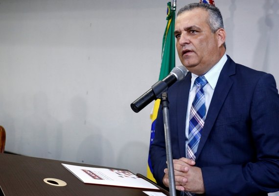 Alfredo Gaspar pode seguir como pré-candidato do PSDB