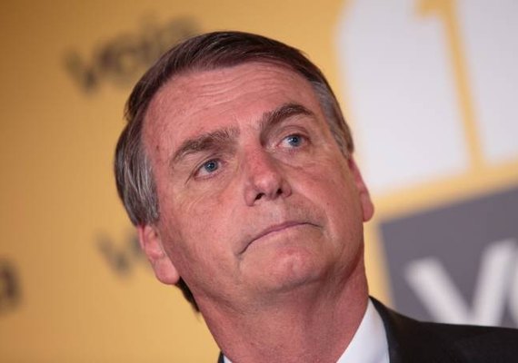 Marca lança camiseta com Bolsonaro palhaço e gera polêmica