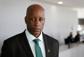 Ministra do STJ rejeita ação para afastar Sérgio Camargo da Fundação Palmares