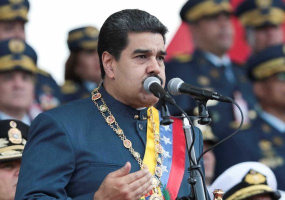 Venezuela fecha fronteira com o Brasil na véspera da eleição