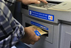 Salários de servidores do Estado serão pagos 3 dias antes do previsto