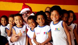 Equipe Lei Seca promove ação solidária de Natal para crianças em Maceió