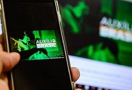 Quem tem carteira assinada vai ganhar o Auxílio de R$ 600? Entenda