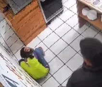 Mulher é agredida pelo ex-companheiro no trabalho, em Maravilha