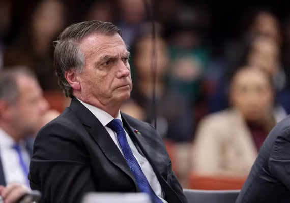 Documentário sobre Bolsonaro estreia nos cinemas com baixa presença de público