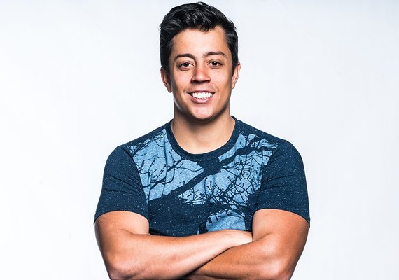 Albani se apresenta neste domingo em Maceió