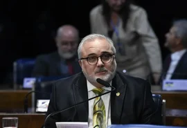 Presidente da Petrobras vai ao senado dar explicações sobre Braskem; Renan admite pedir CPI