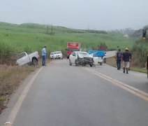 Acidente frontal na BR-416 em Ibateguara deixa condutores feridos