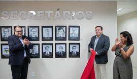 George Santoro recebe homenagem de servidores da Sefaz Alagoas