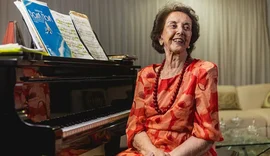 O Piano Brasileiro de Selma Britto volta aos palcos dia 27 de agosto, no Teatro Gustavo Leite