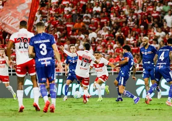 CRB pressiona, mas para no Fortaleza e dá adeus à Copa do Brasil