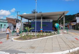 Terminais de ônibus são alvo de depredações