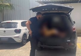 Mulher é presa em Maceió por repassar informações a autores de homicídio
