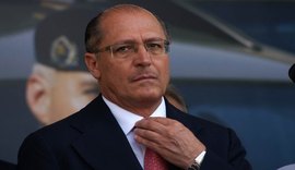 Ideal é que Aécio não seja candidato, diz Alckmin em entrevista