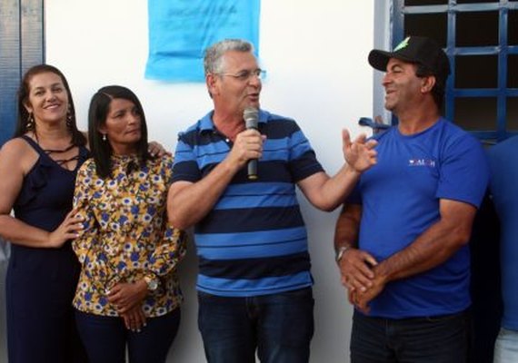 Prefeitura entrega a 15ª casa com recursos próprios