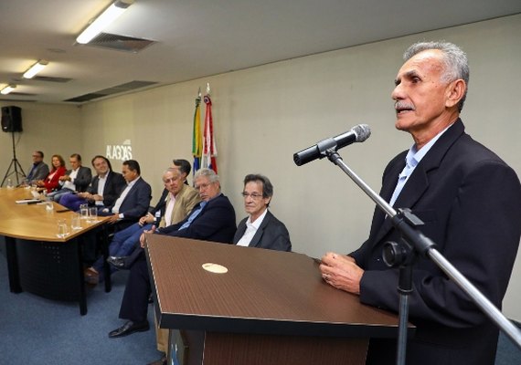 Após convenção, Renan Filho vai mudar secretário de Agricultura